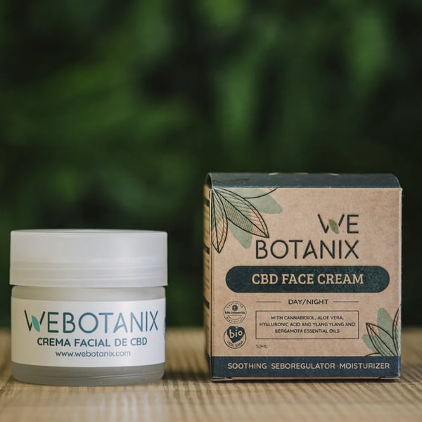 Crema viso al CBD biologico WeBotanix 50ml: idratante, nutriente e rigenerante